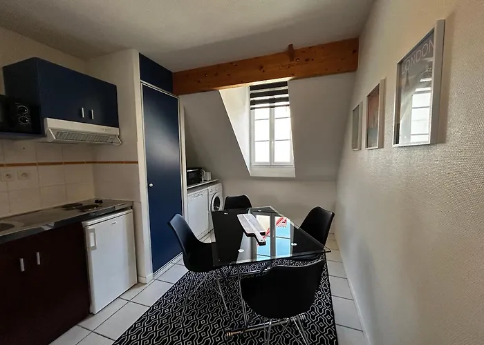 à Avec Piscine Et Wifi - Fr-1-541-198 *